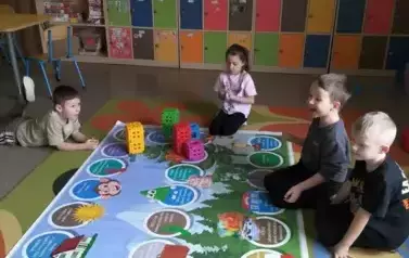 Ciekawy Świat Przedszkolaka - Zajęcia rozwijające kompetencje emocjonalno-społeczne 1