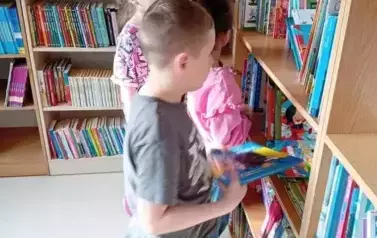 Wizyta w szkolnej bibliotece 3