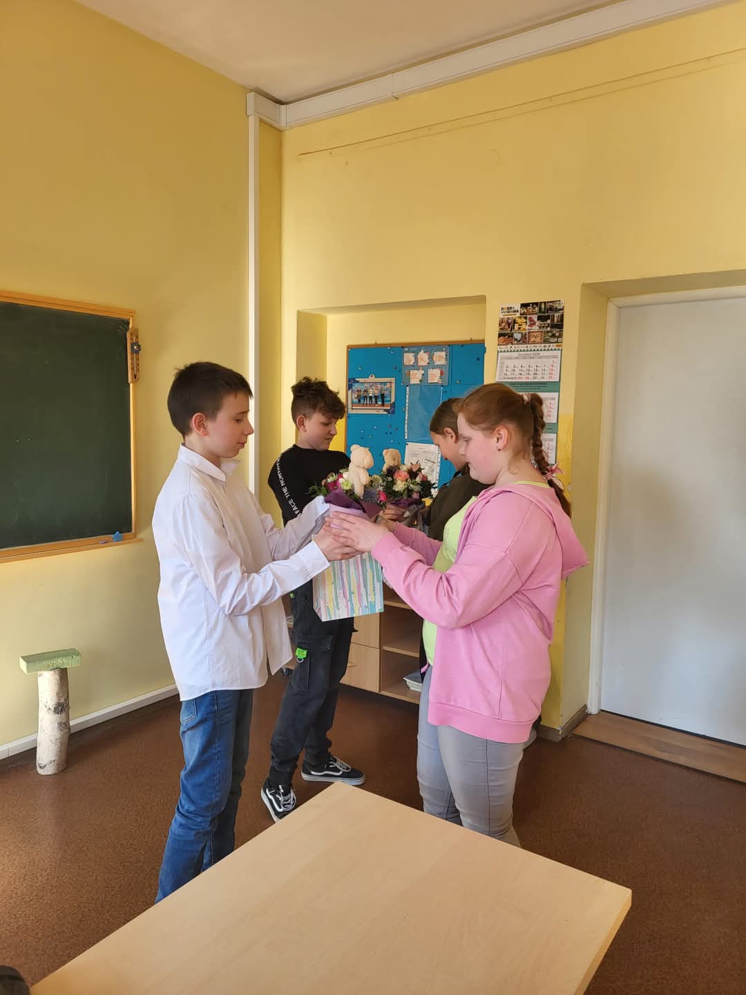 Obchody_Dnia_Kobiet_w_naszej_szkole__(3)