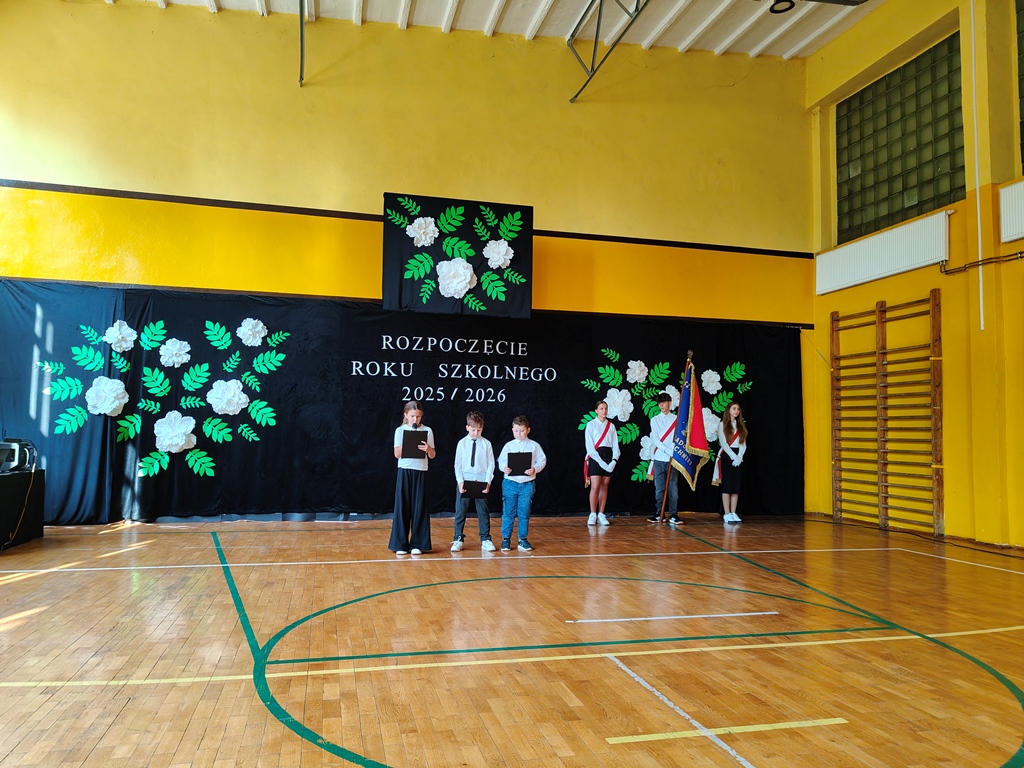 Uroczyste_rozpoczęcie_roku_szkolnego_20252026_(2)