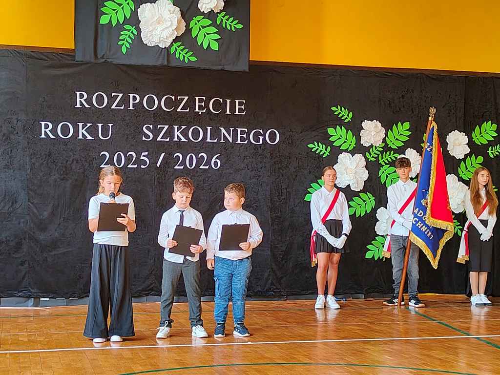 Uroczyste_rozpoczęcie_roku_szkolnego_20252026_(3)