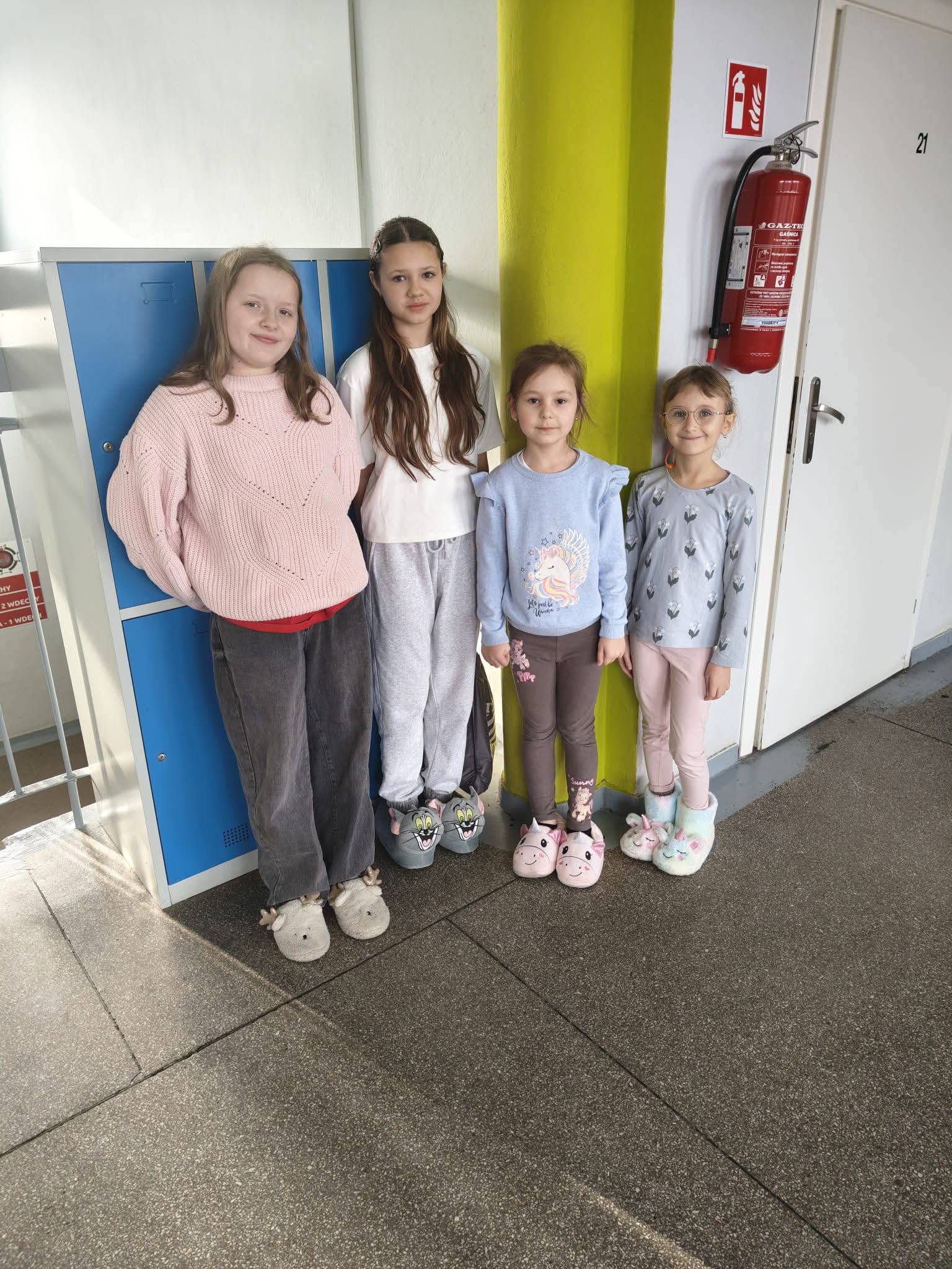 Dzień_Szalonych_Kapci_(6)