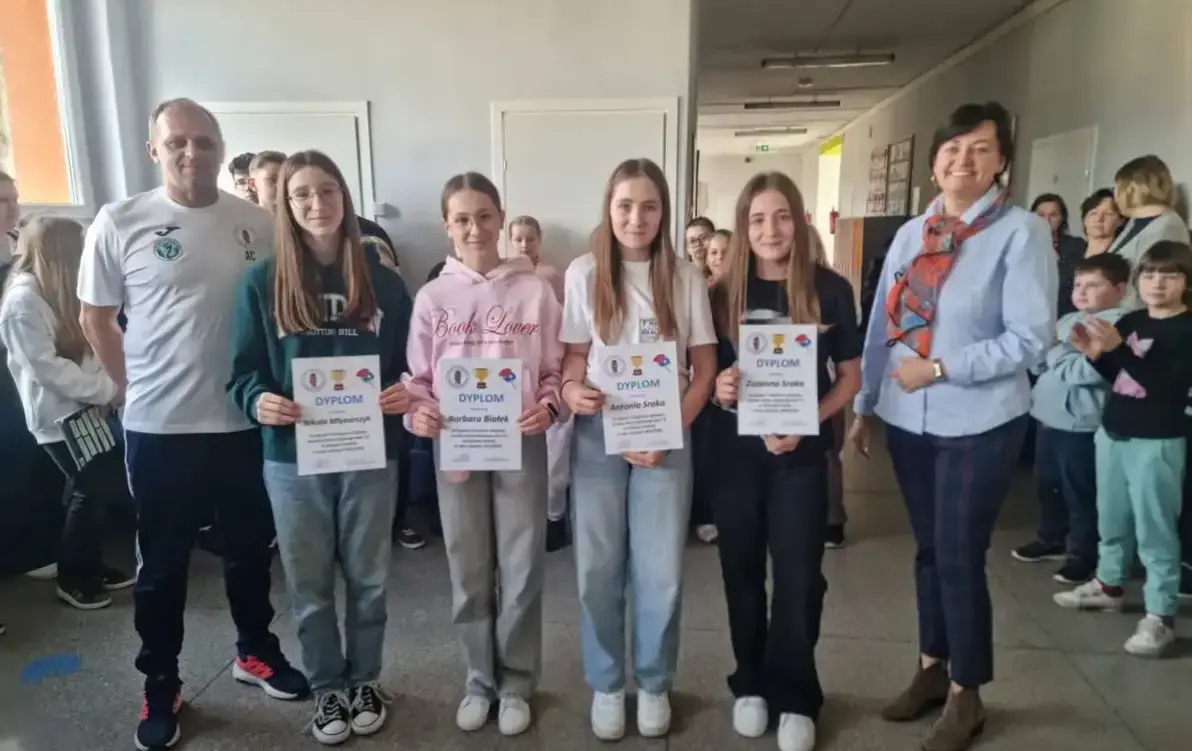 Szkolny turniej w tenisie stołowym