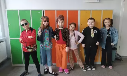 Zdjęcie do Dzień w stylu lat 70-tych