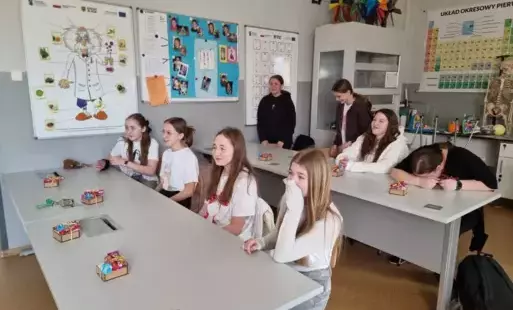 Zdjęcie do Obchody Dnia Kobiet w naszej szkole 